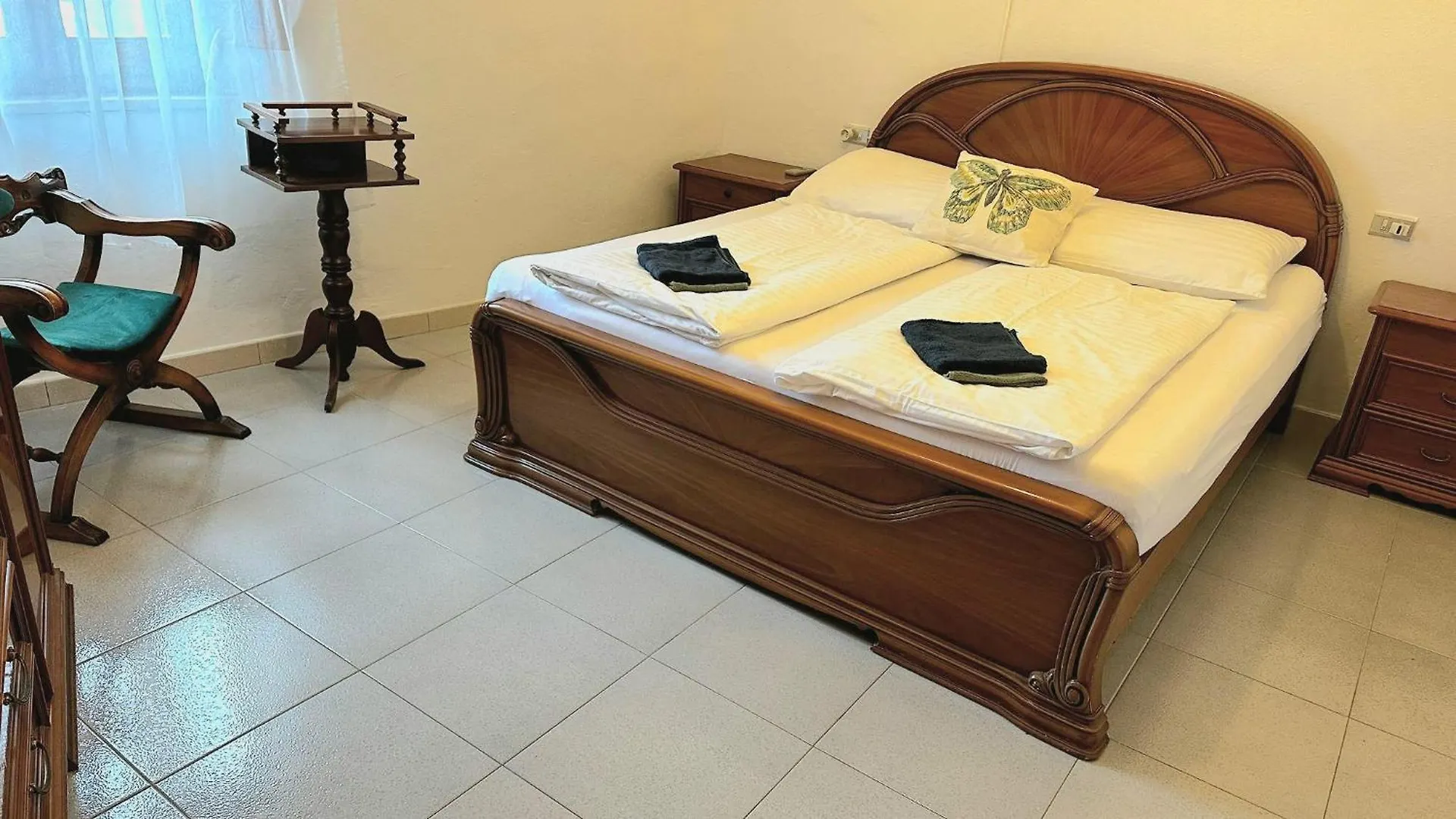Paradiso Privato Di Modolo モードロ